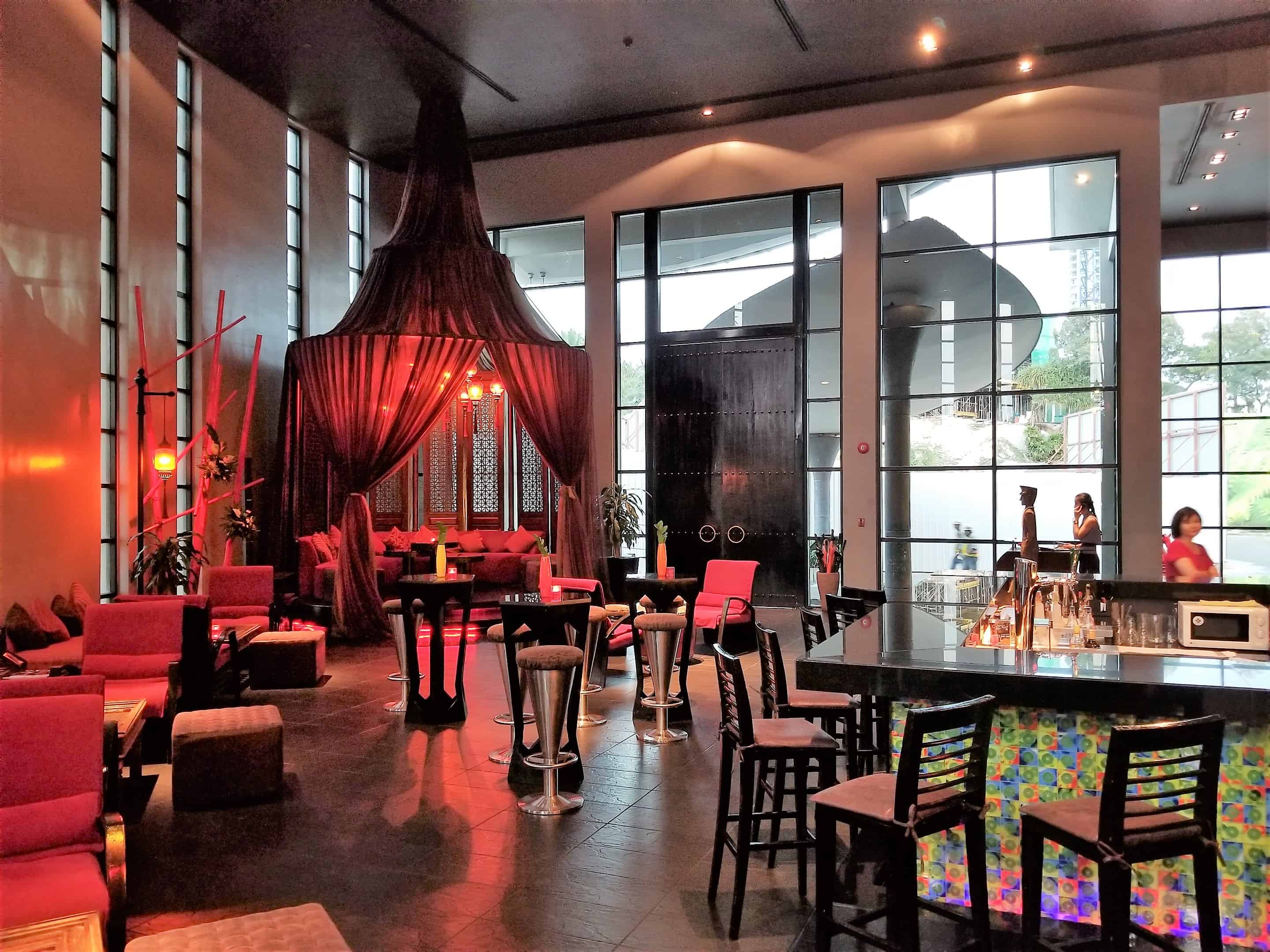 Mantra Restaurant & Bar