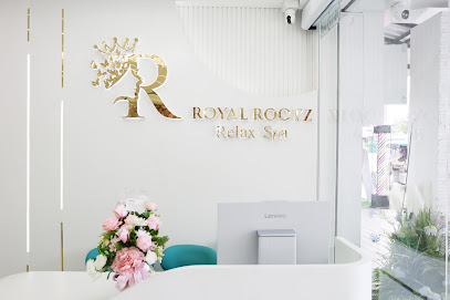 Royal Rootz Relax & Spa