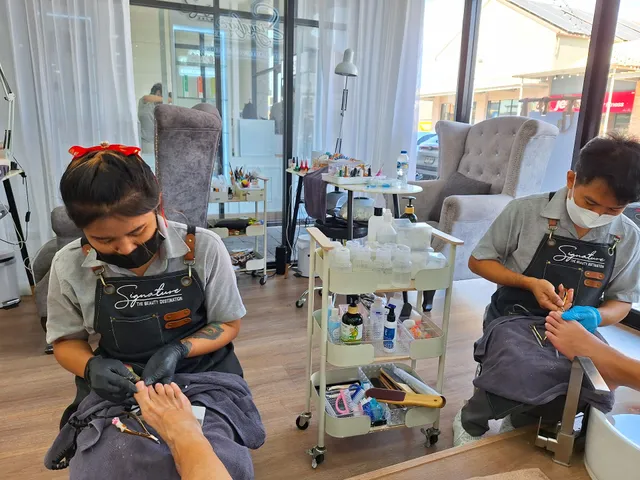 Signature Salon & Spa